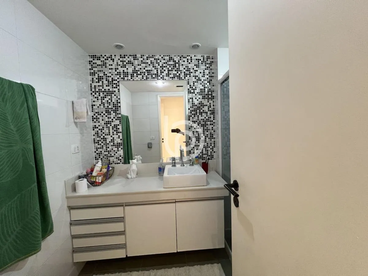 Квартира 105 м² з пральною машиною та гардеробною — photo 34