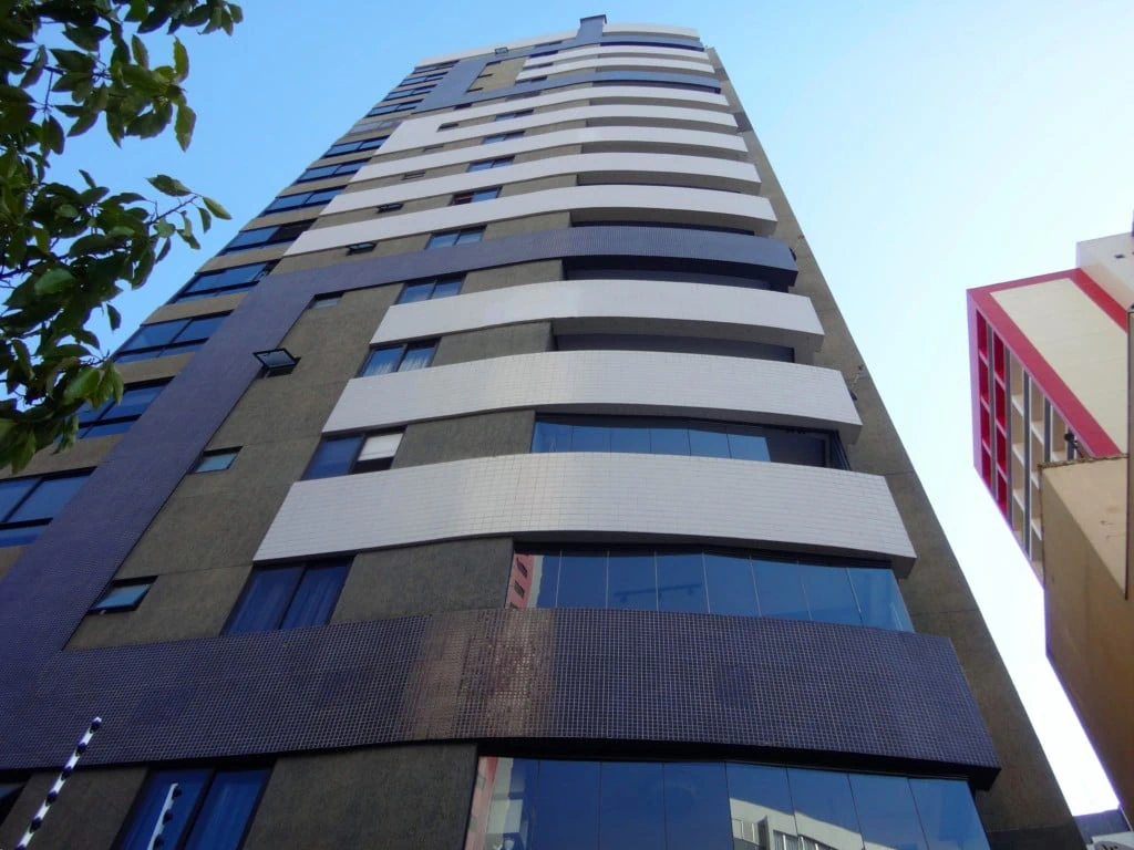 One-bedroom, 58 m² apartment in Curitiba — photo 3