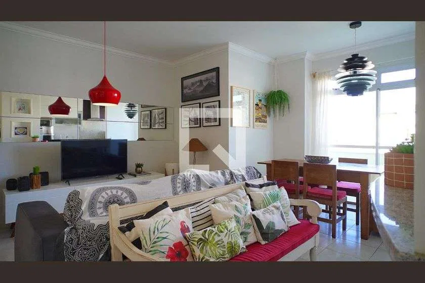 3-bedroom apartment with a suite, open kitchen and 2 parking