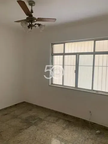 Casa com 5 quartos e cozinha fechada — photo 14