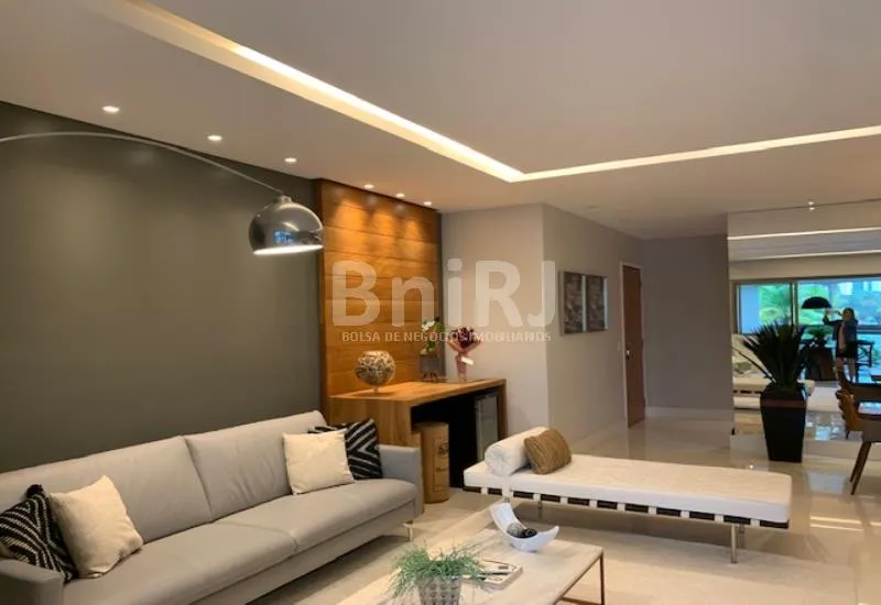 Apartamento mobiliado de 260 m² com 4 dormitórios e churrasqueira — photo 58