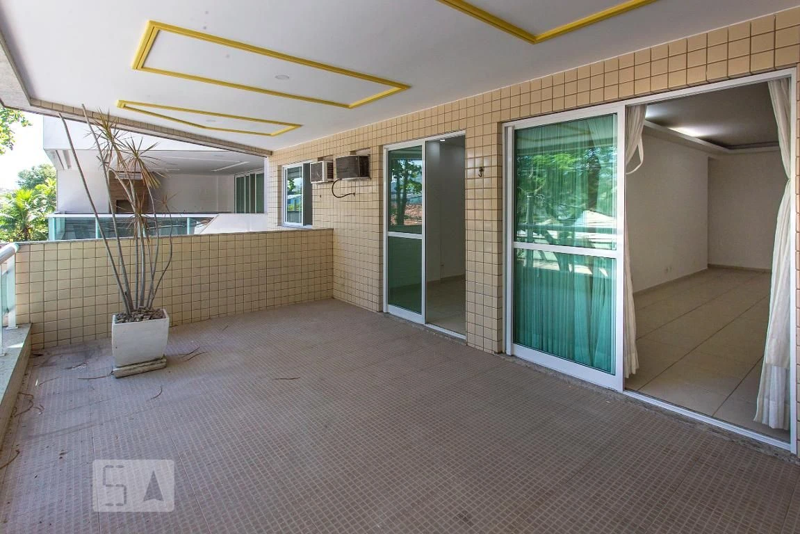 3-bedroom apartment with balcony and 2 parking spots — photo 13