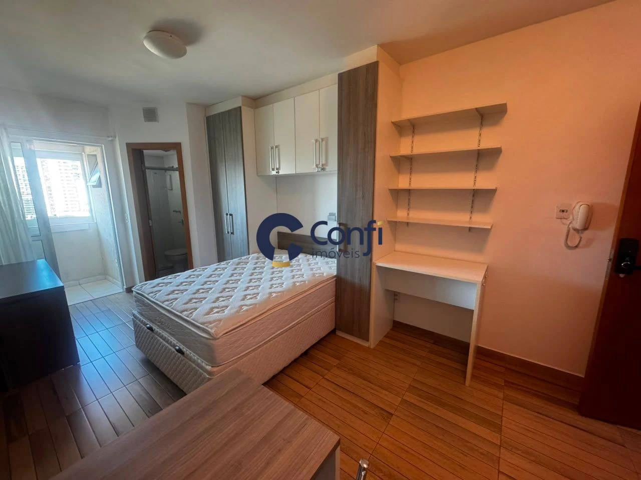 Furnished studio with balcony, 37 m² on the 9th floor — photo 4