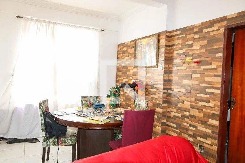 2-bedroom house with a bathtub — photo 19