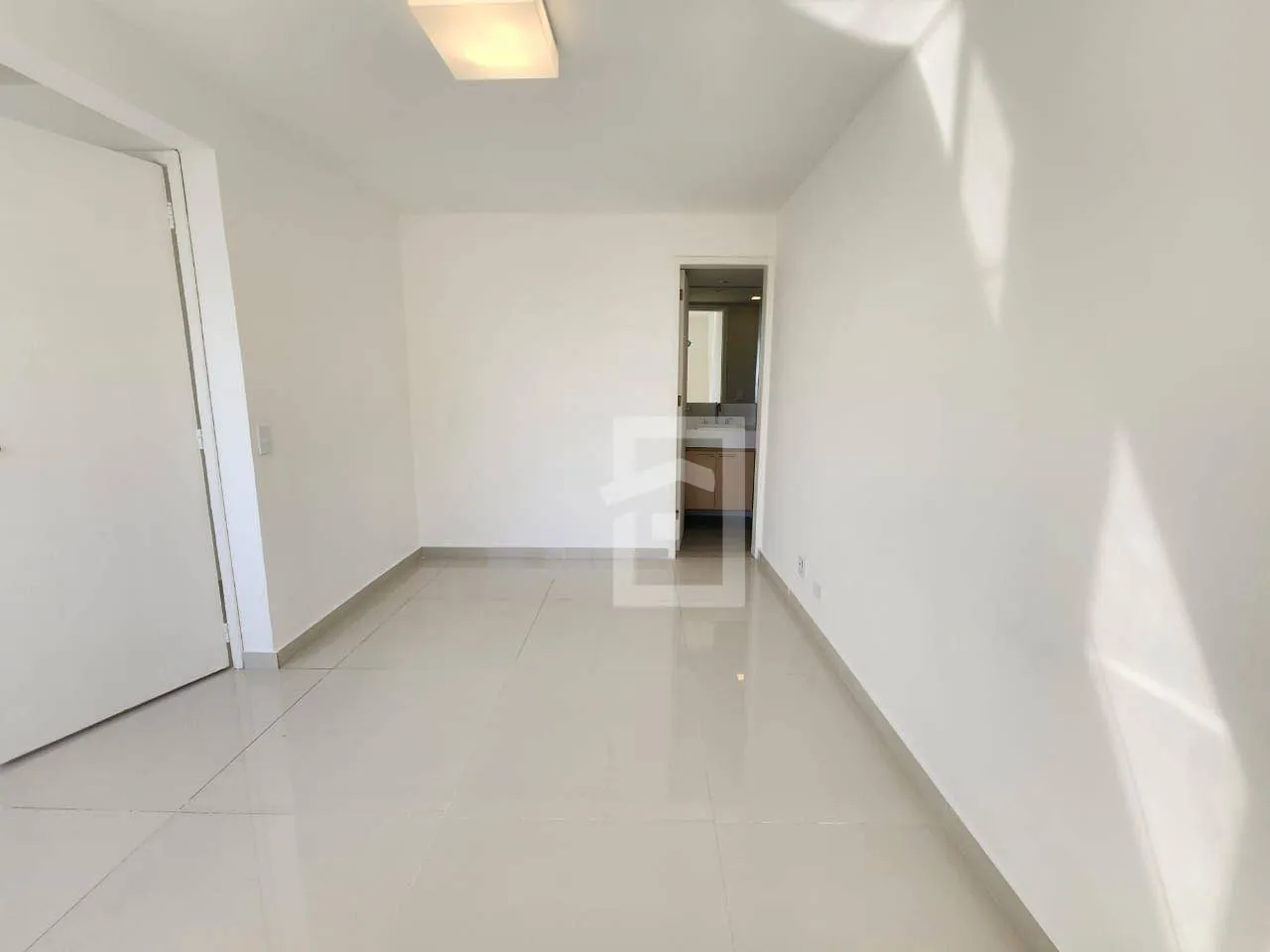 197 m² apartment on the 22nd floor with a private garden — photo 27