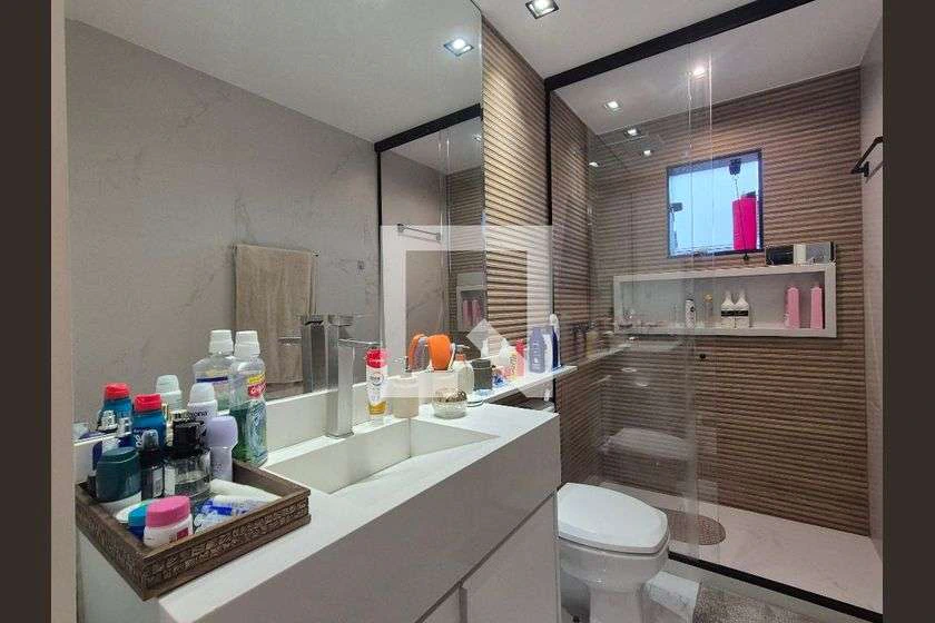 Будинок на 4 спальні з 270 м² і кухнею відкритого плану — photo 28