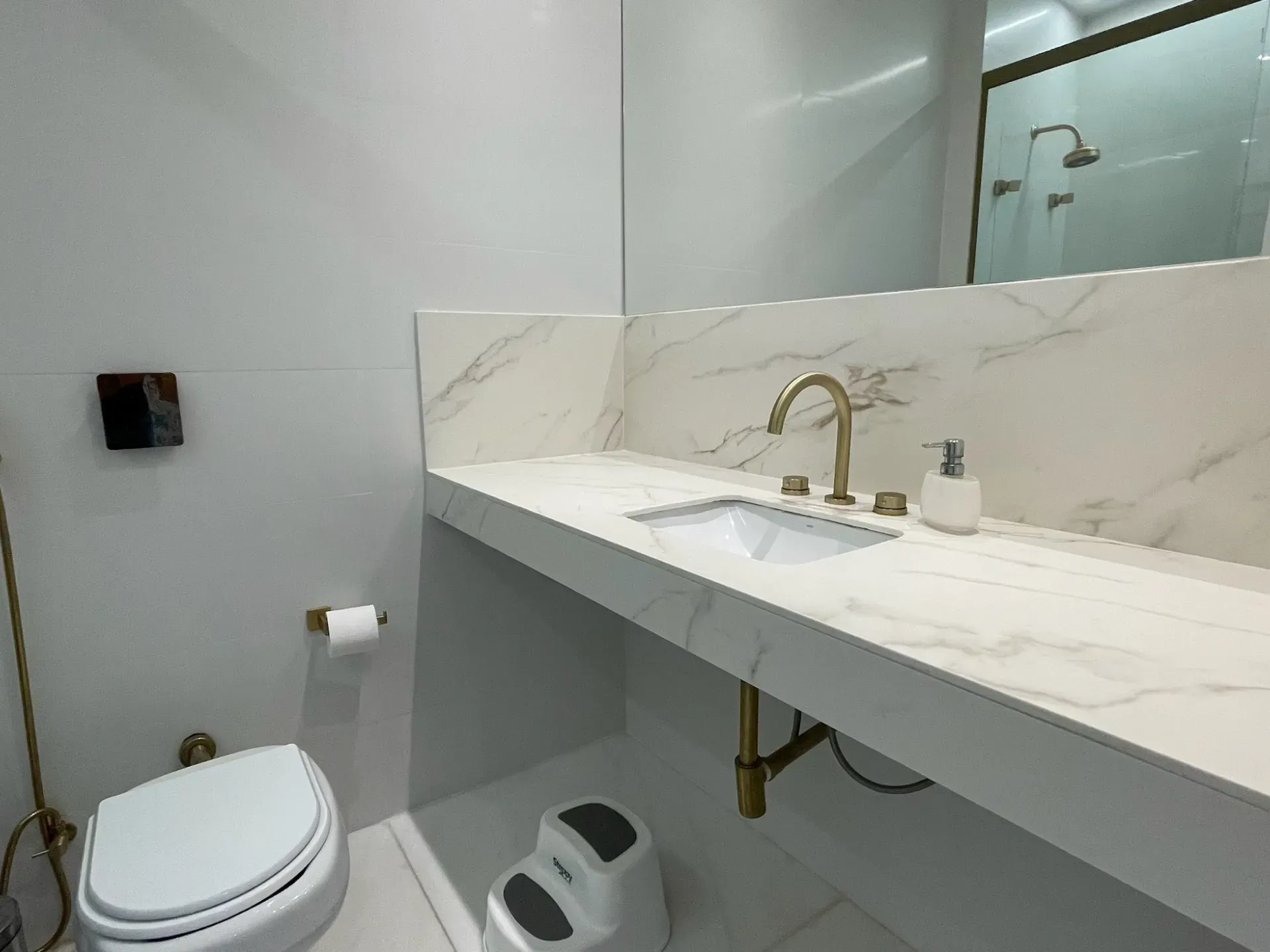 Casa mobiliada com 5 quartos, 5 banheiros e 1.000 m² — photo 39