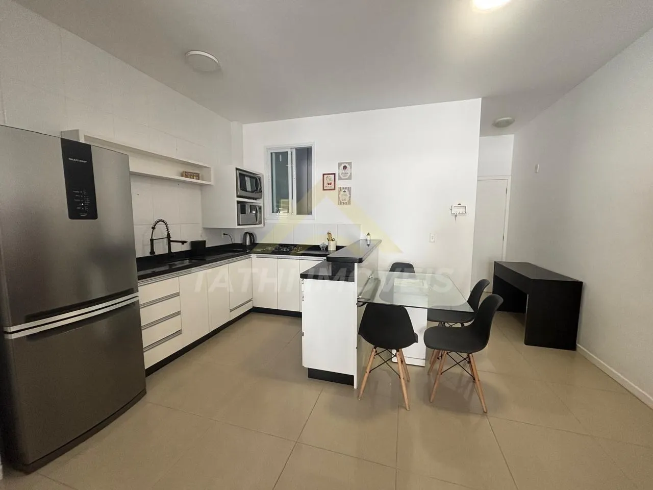 Apartamento amueblado de 114 m² con rincón de trabajo — photo 17
