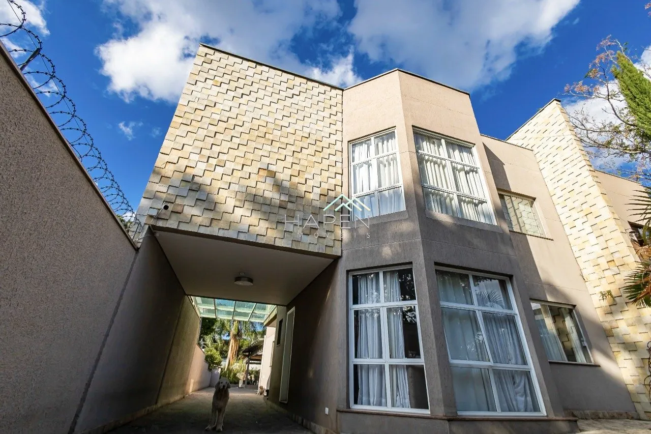 House with 3 en-suite bedrooms and private garden