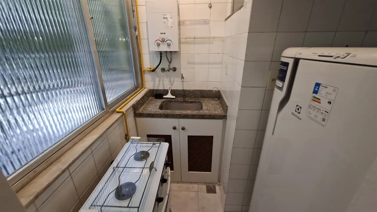 Studio on the 2nd floor with a washing machine