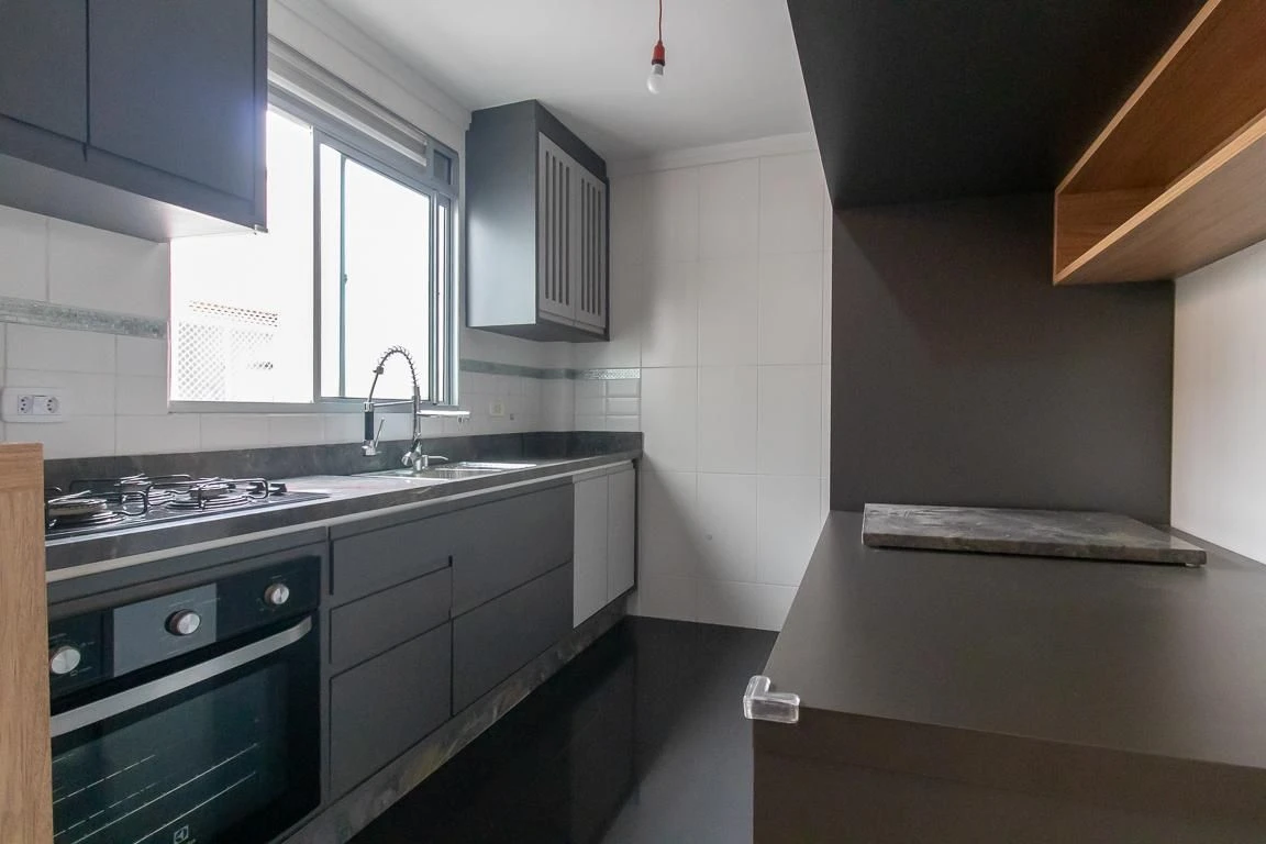 Home office in a 2-bedroom apartment, 47 m² — photo 12