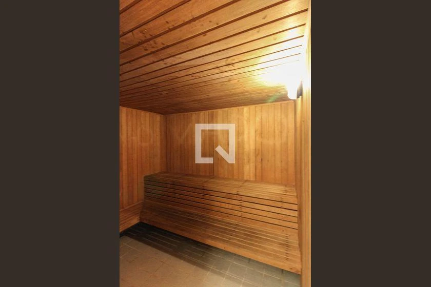 Furnished apartment, 145 m², with a grill on the balcony — photo 44