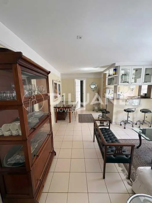 2-bedroom apartment with an open-plan kitchen — photo 13
