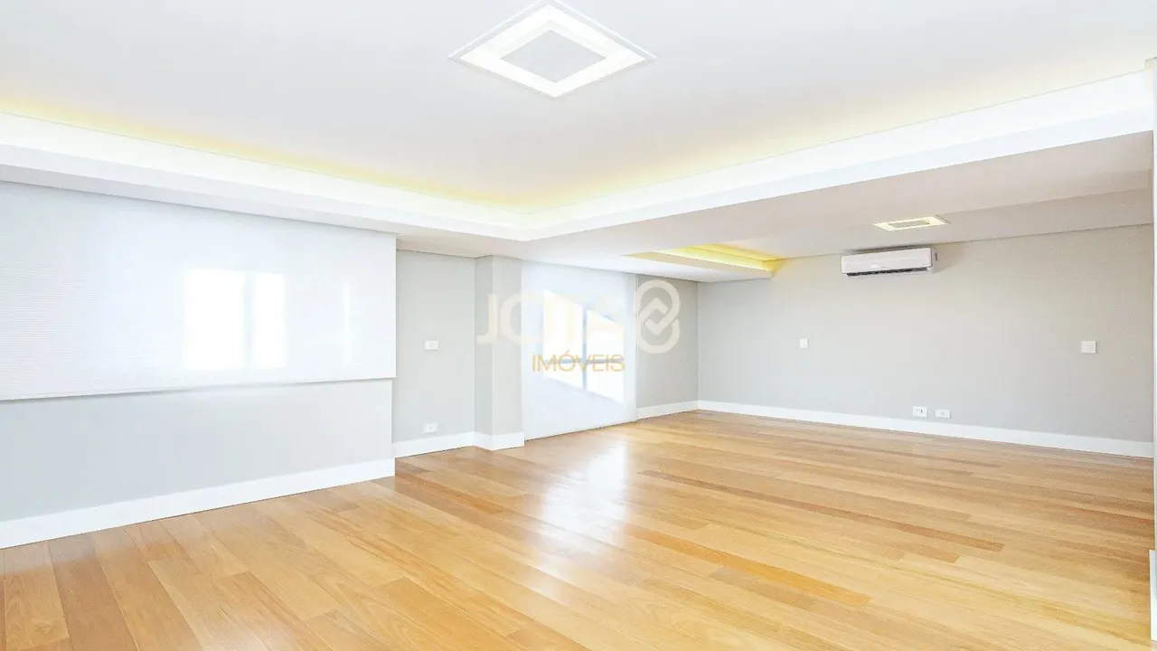 4-bedroom apartment with 607 m² and 4 parking spots — photo 15