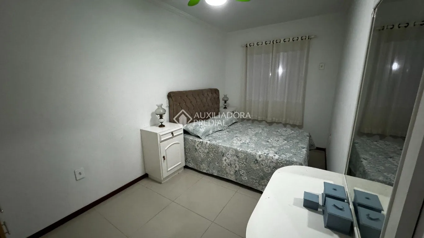 Apartamento de 2 dormitorios con cocina abierta y 82 m² en el 1er piso — photo 3