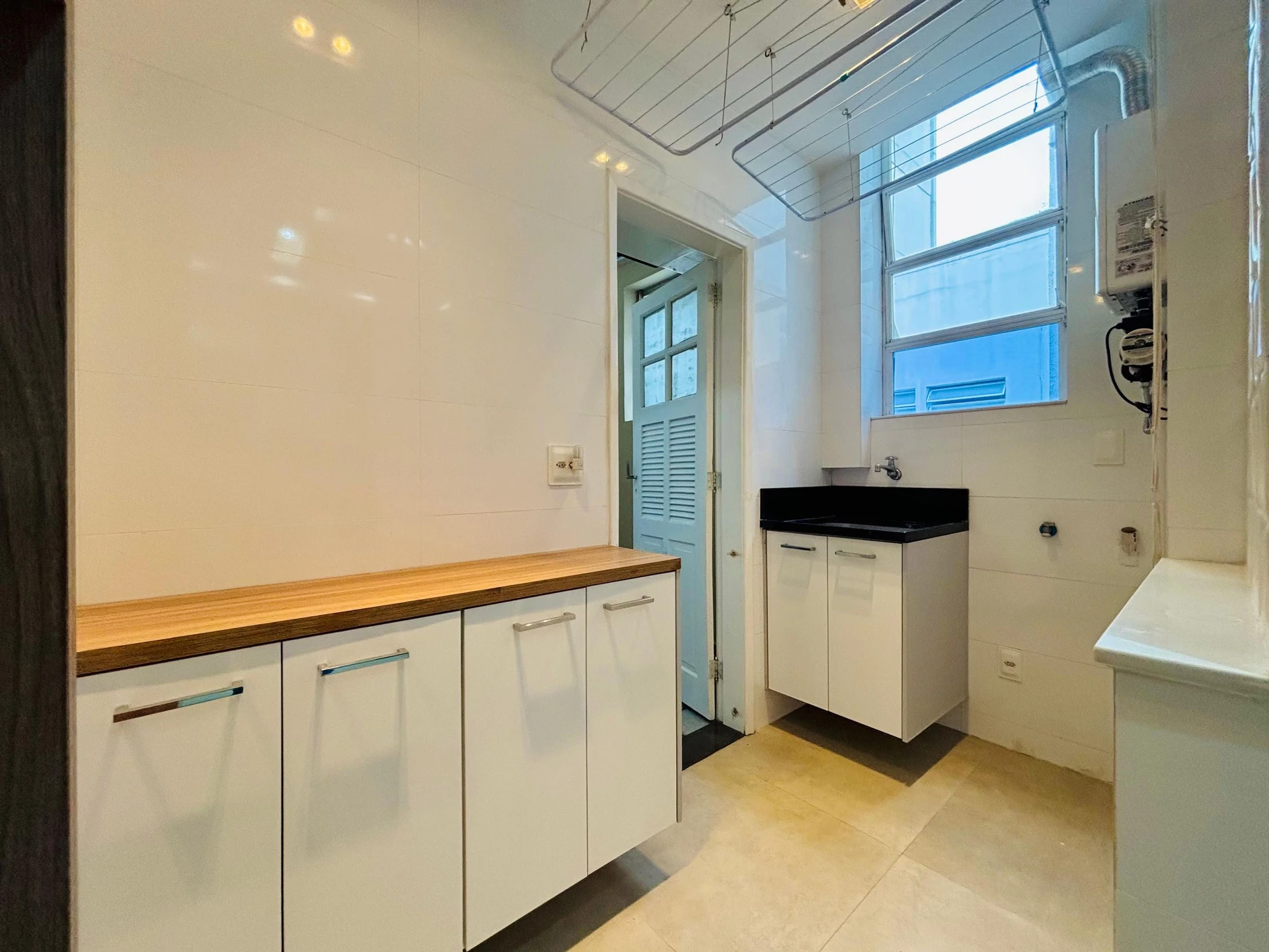 Apartamento com 3 quartos, varanda e cozinha integrada — photo 12