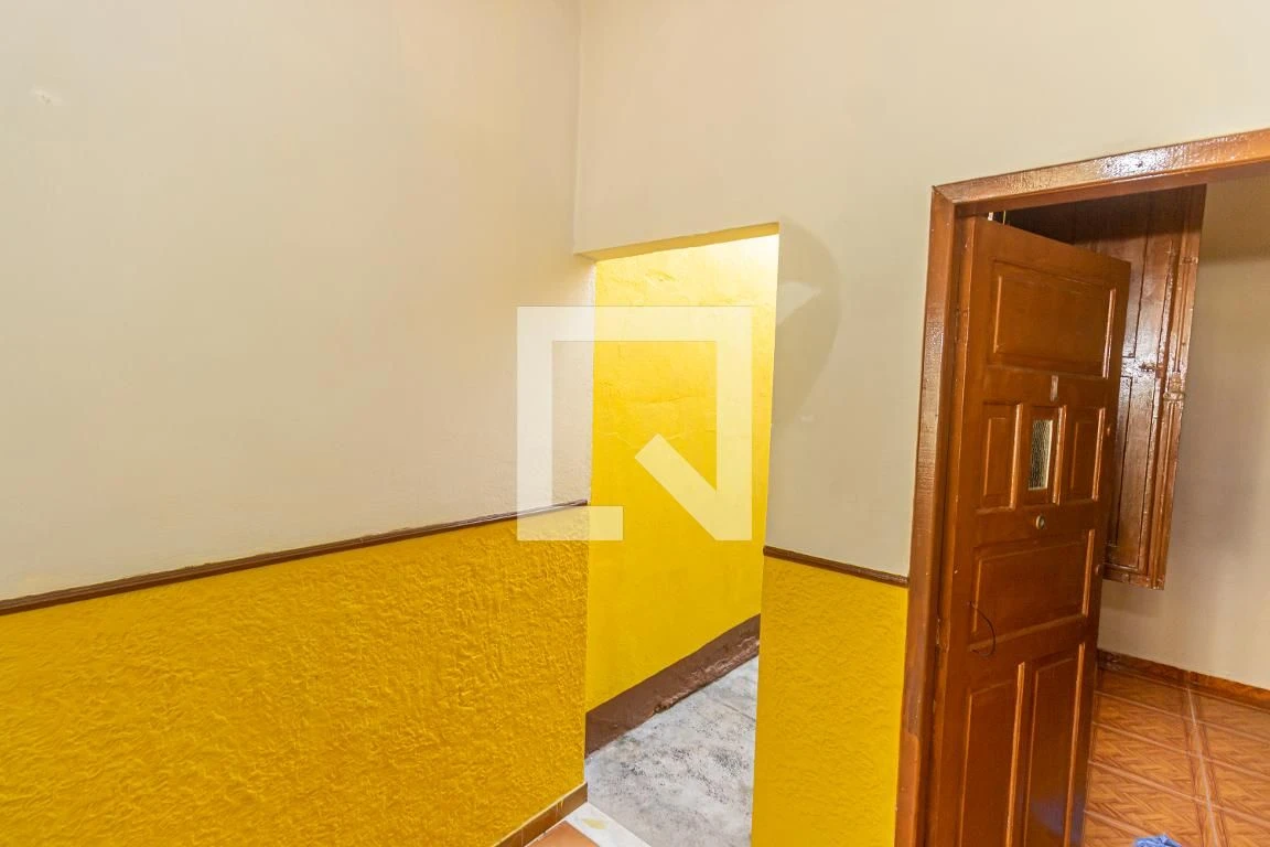 Unfurnished house with 2 bedrooms and private garden — photo 5
