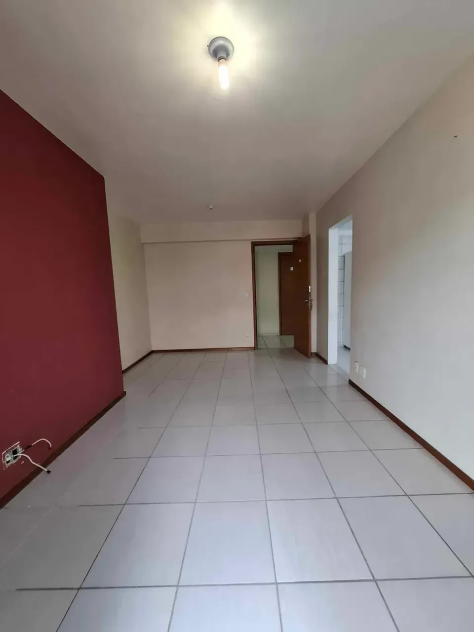 Apartamento com 2 quartos e cozinha fechada com coifa — photo 9