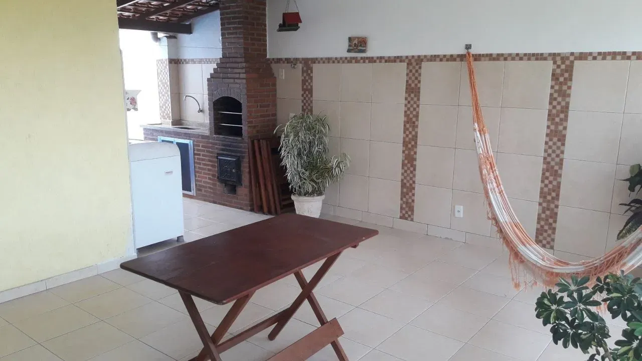 3-bedroom house with a separate kitchen and gas stove — photo 26