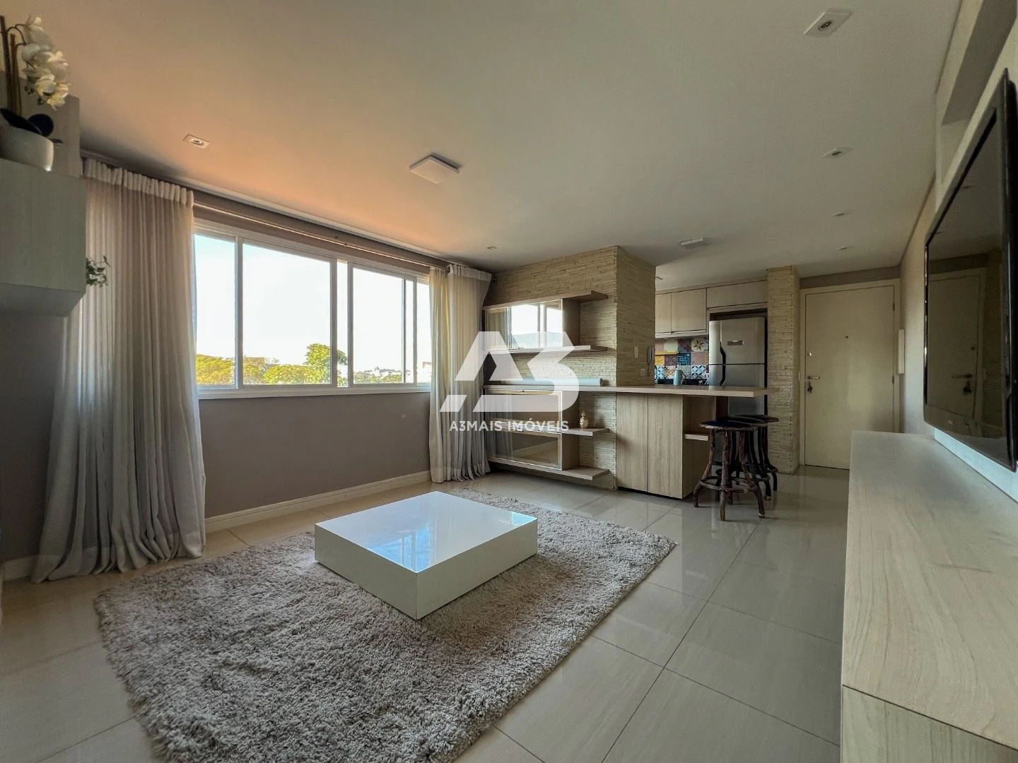 Furnished apartment, 64 m², with a washing machine — photo 2