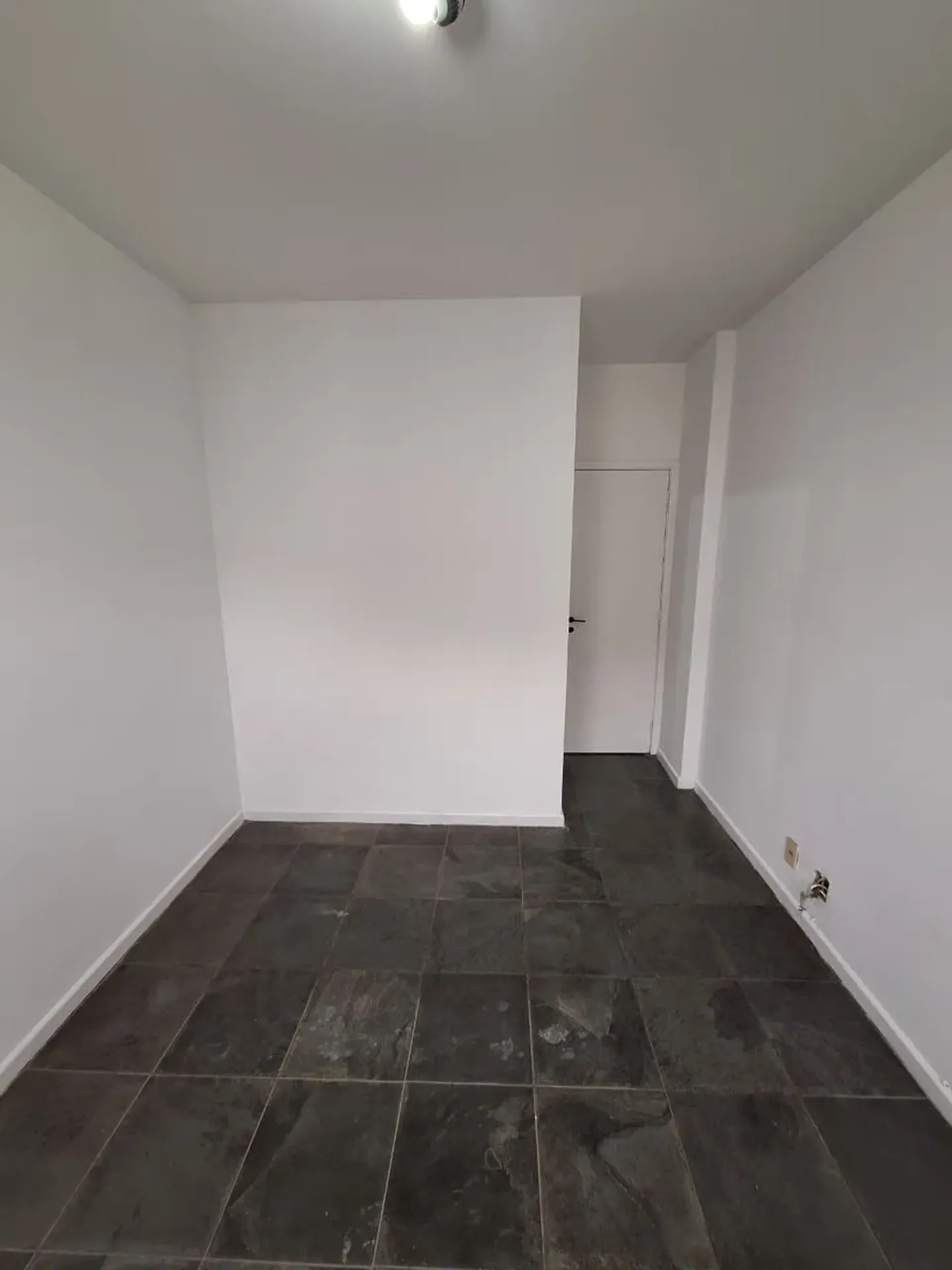 Невмебльована квартира з 3 спальнями і 3 ванними — photo 25