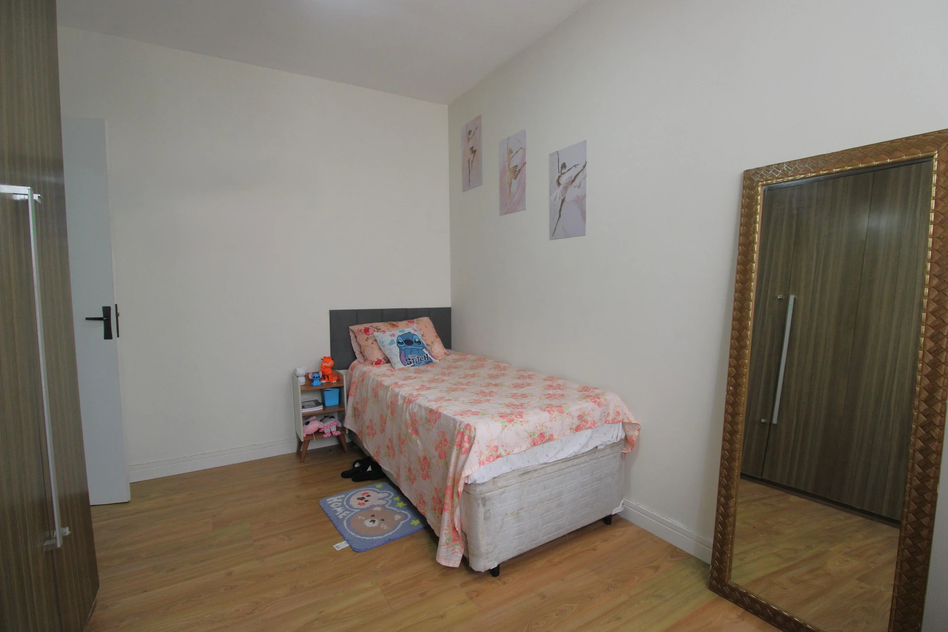 Furnished apartment, 65 m², with a home office — photo 11