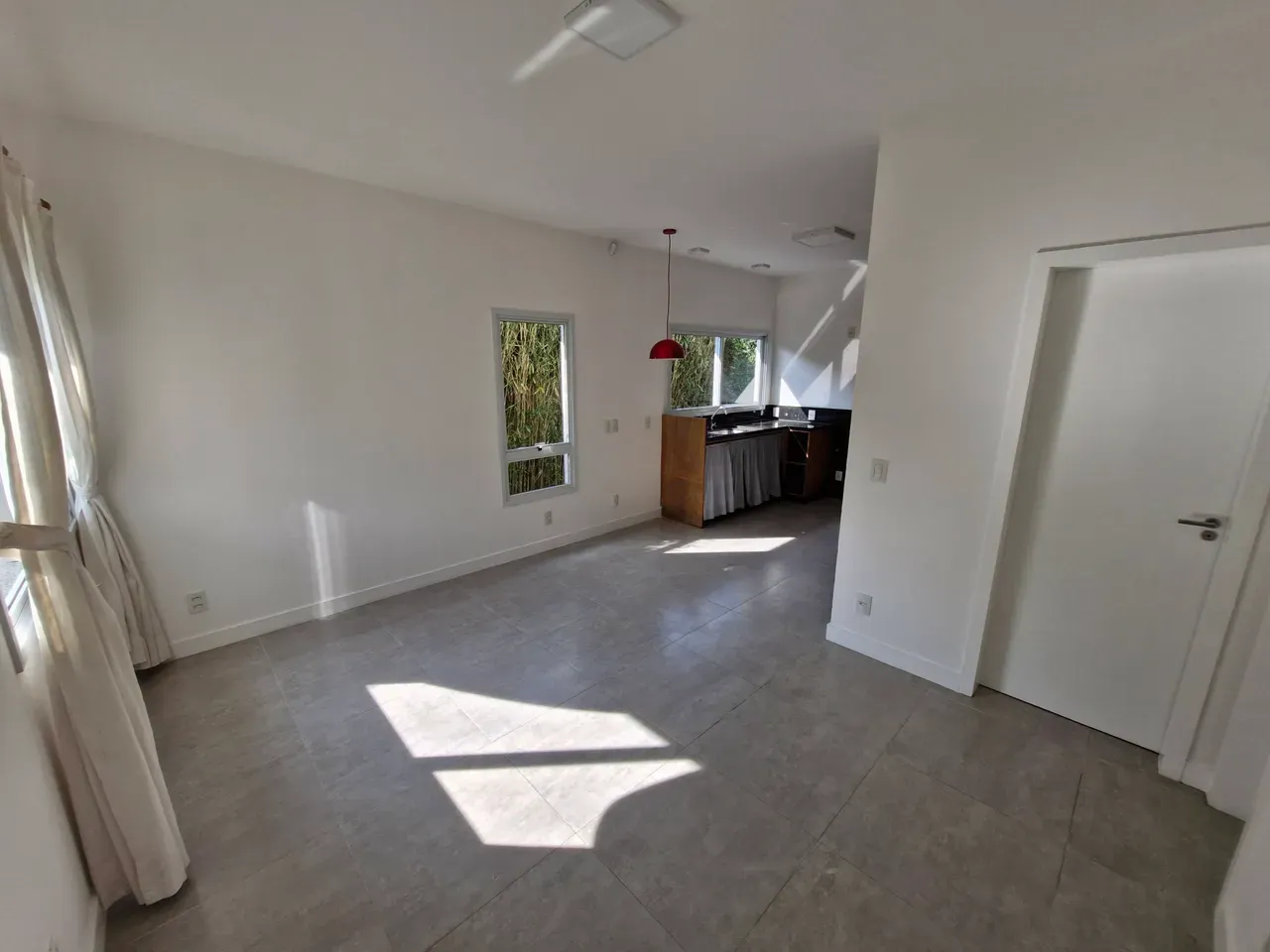 2-bedroom, 90 m² house in Florianópolis — photo 10