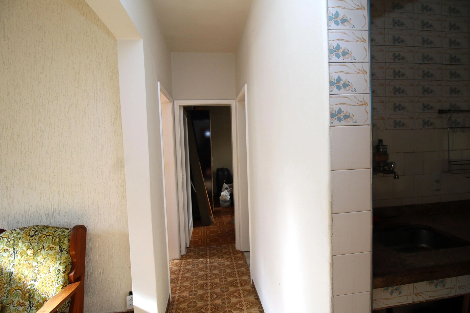 Rental apartment with 2 bedrooms and a balcony — photo 27