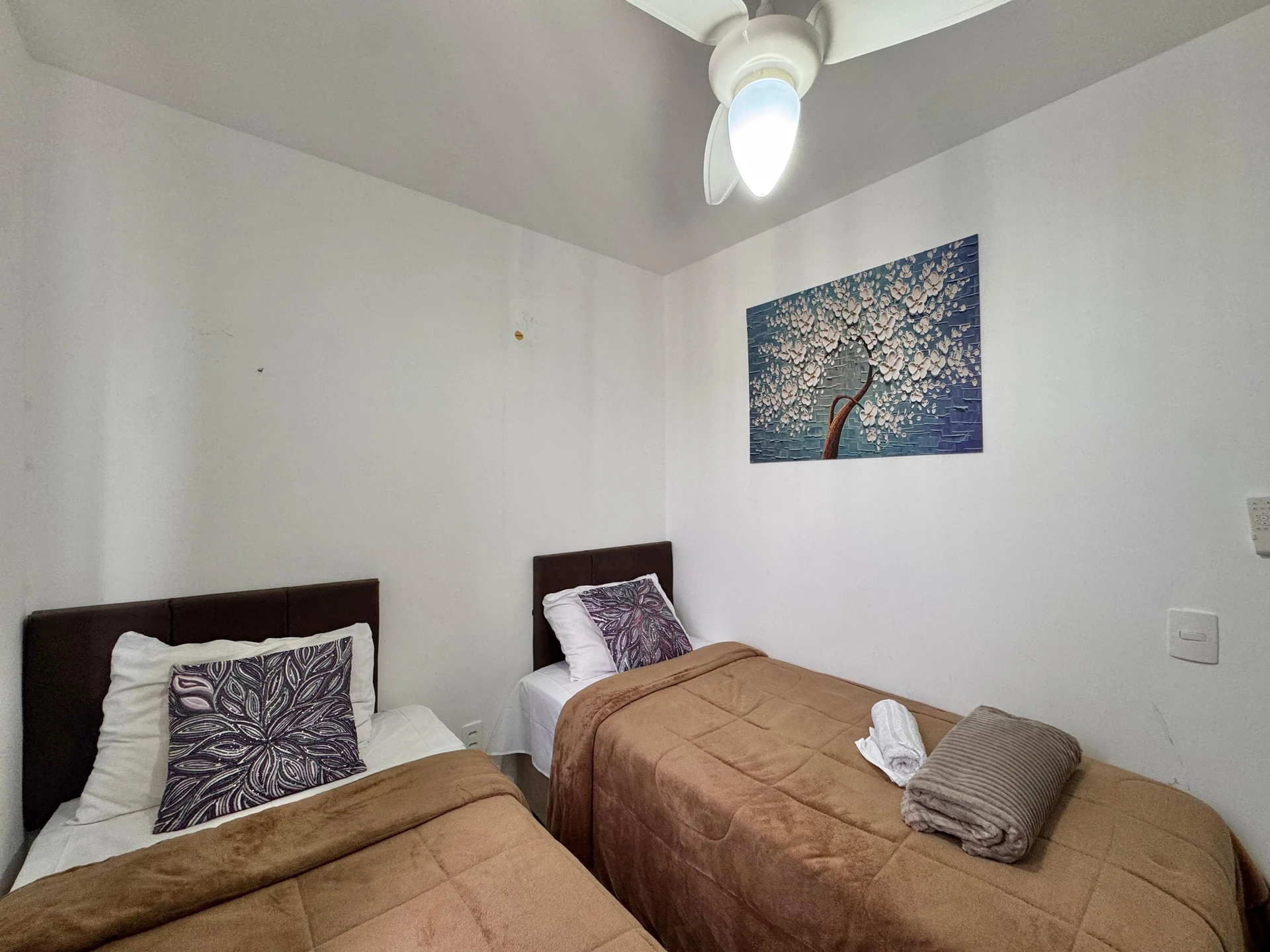 2-bedroom apartment in a building with a sauna — photo 18