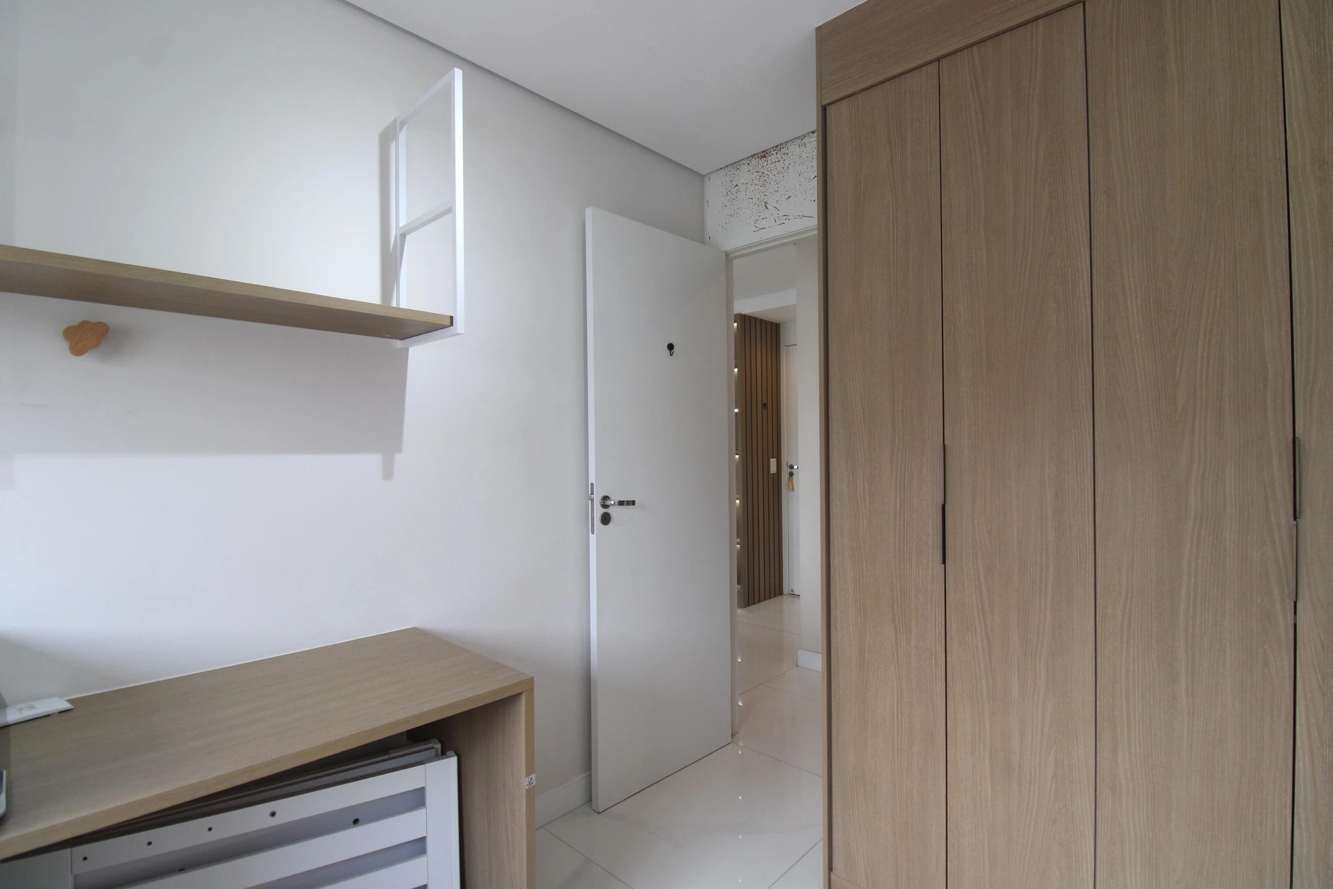 2-bedroom apartment in a building with a sauna — photo 28