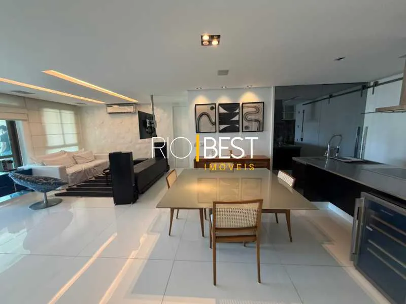 Apartment with 4 rooms and 3 modern suites — photo 4
