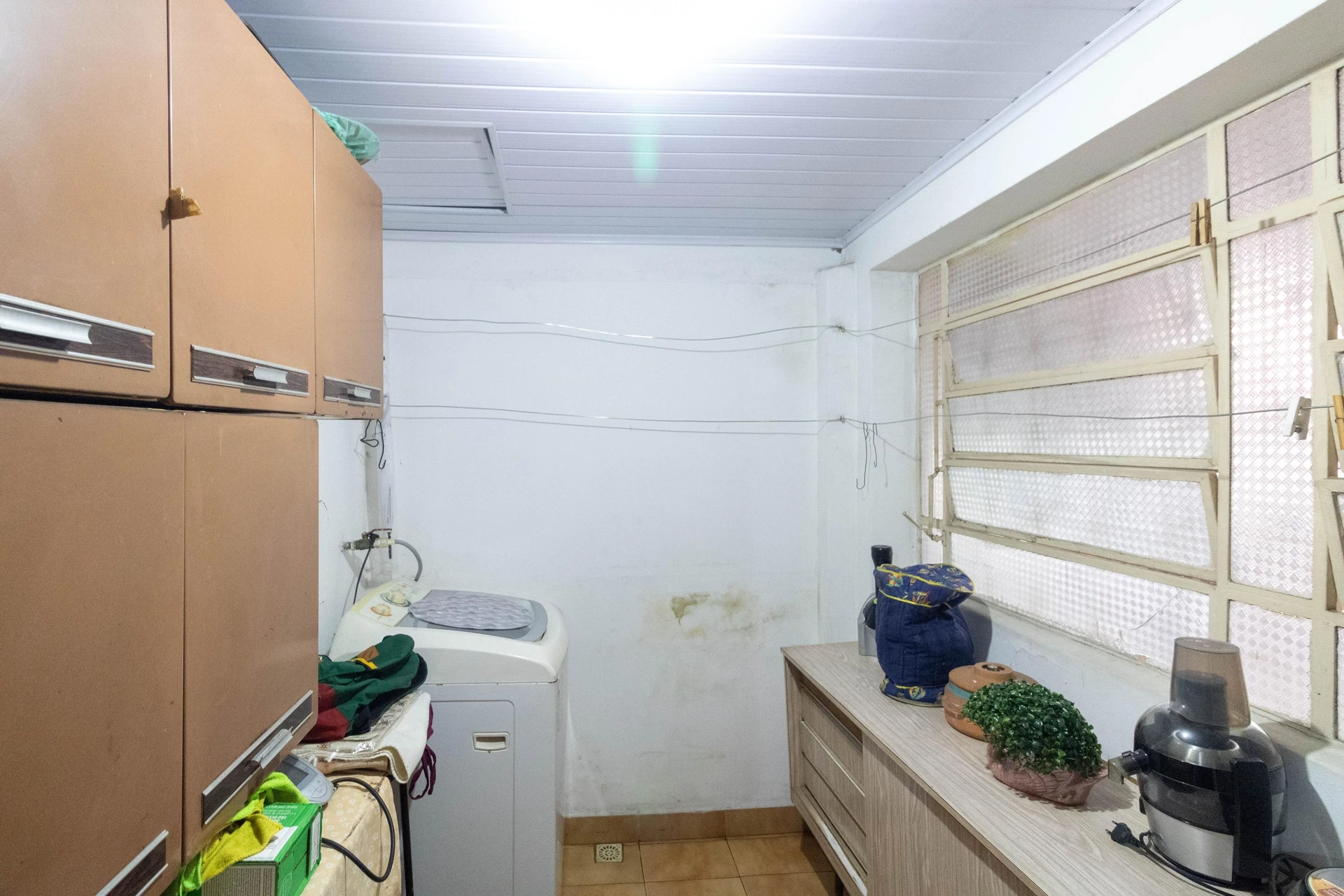 Casa amueblada con 6 dormitorios, 3 baños y jardín propio — photo 8