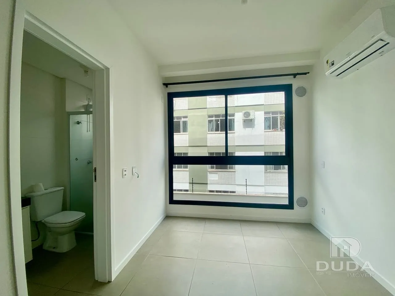 Furnished studio, 32 m², with a washing machine — photo 14