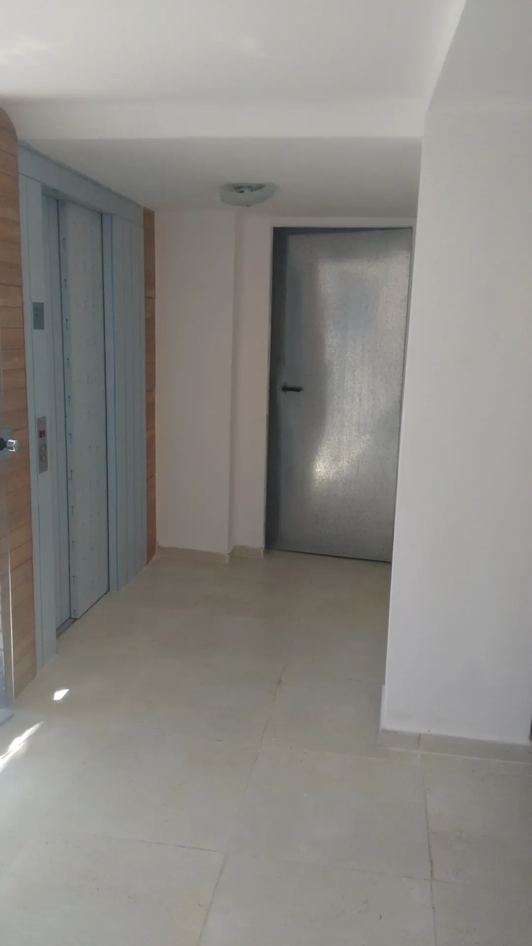 Furnished 45 m² apartment with open kitchen — photo 14