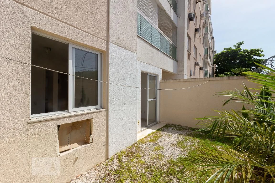 Apartamento de 1 quarto em condomínio com piscina — photo 25