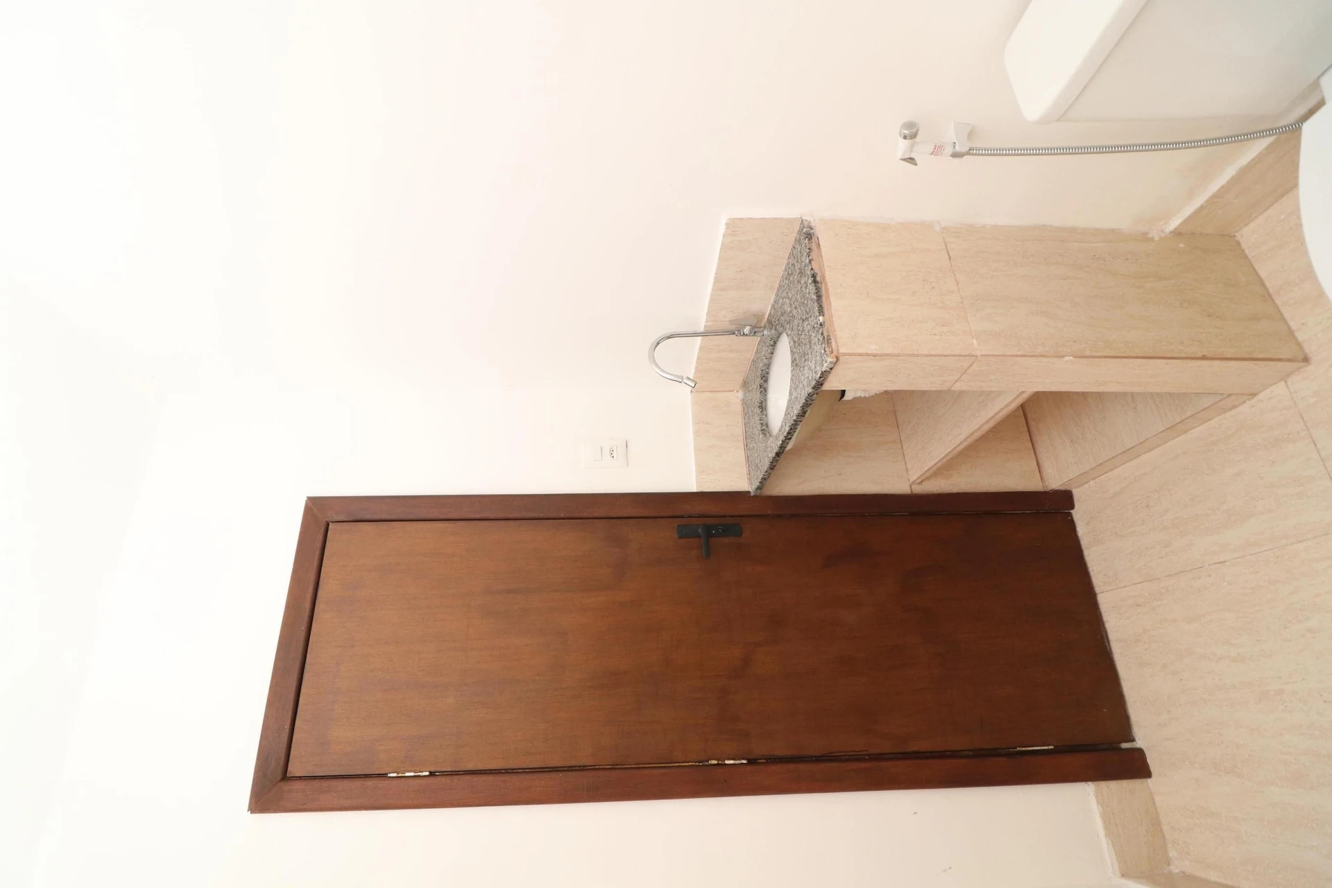 3-bedroom apartment, 1 with its own bathroom, 120 m² — photo 24