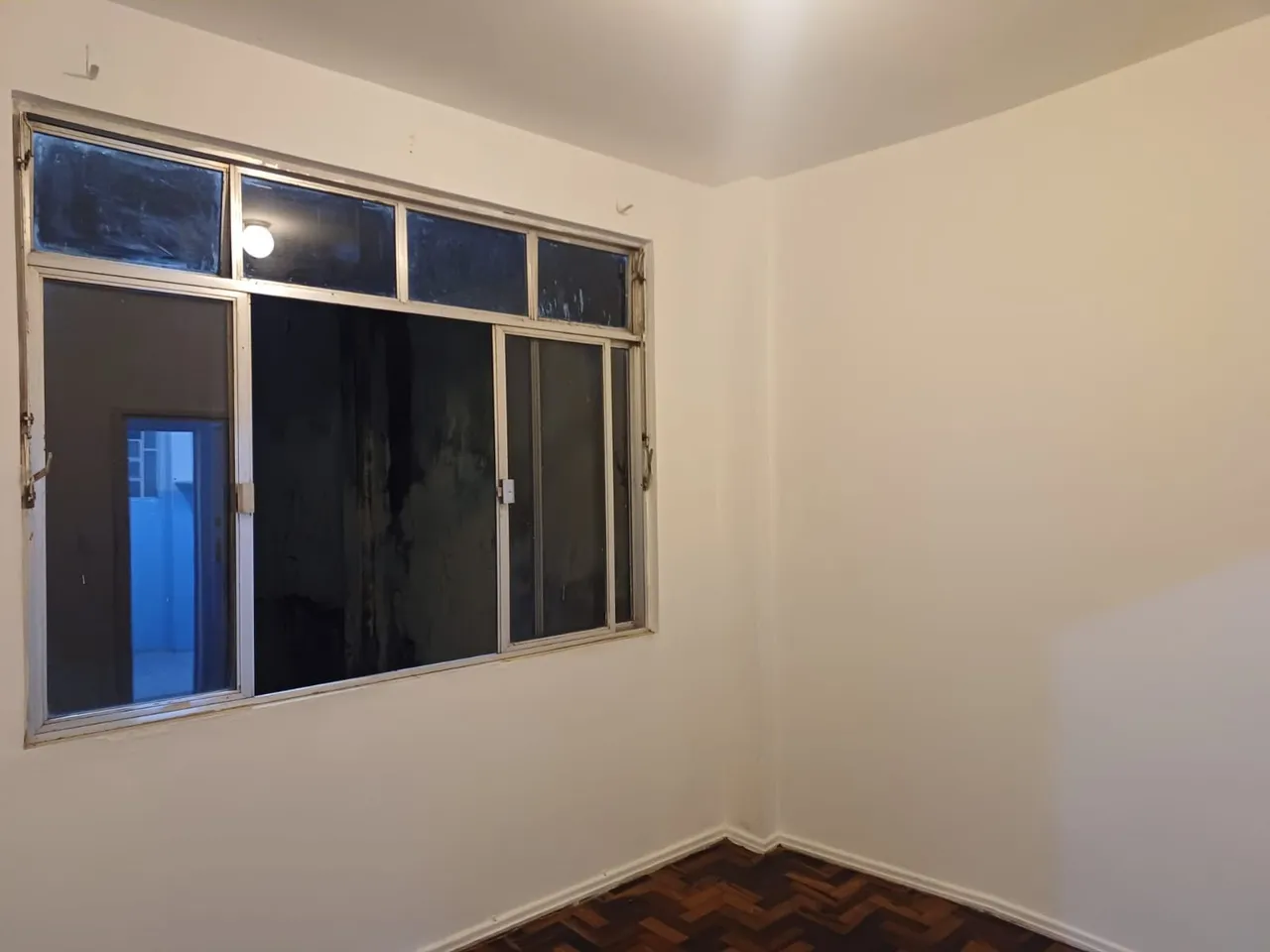 1 quarto e piso de madeira ou laminado: apartamento de 50 m² — photo 9