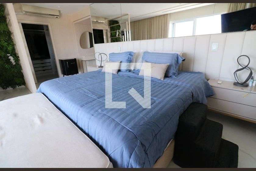 Furnished house with 5 en-suite bedrooms and open kitchen — photo 13