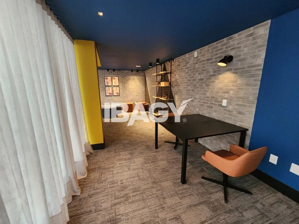 Furnished apartment, 116 m², with a grill on the balcony — photo 40