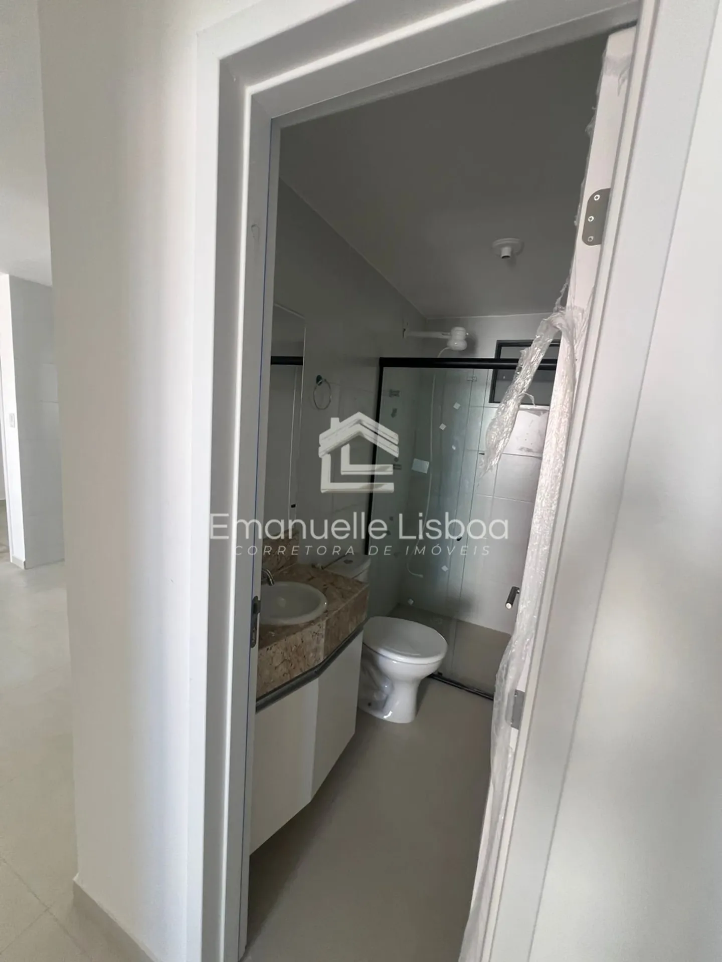 Apartamento, 72 m², com janelas do piso ao teto — photo 3