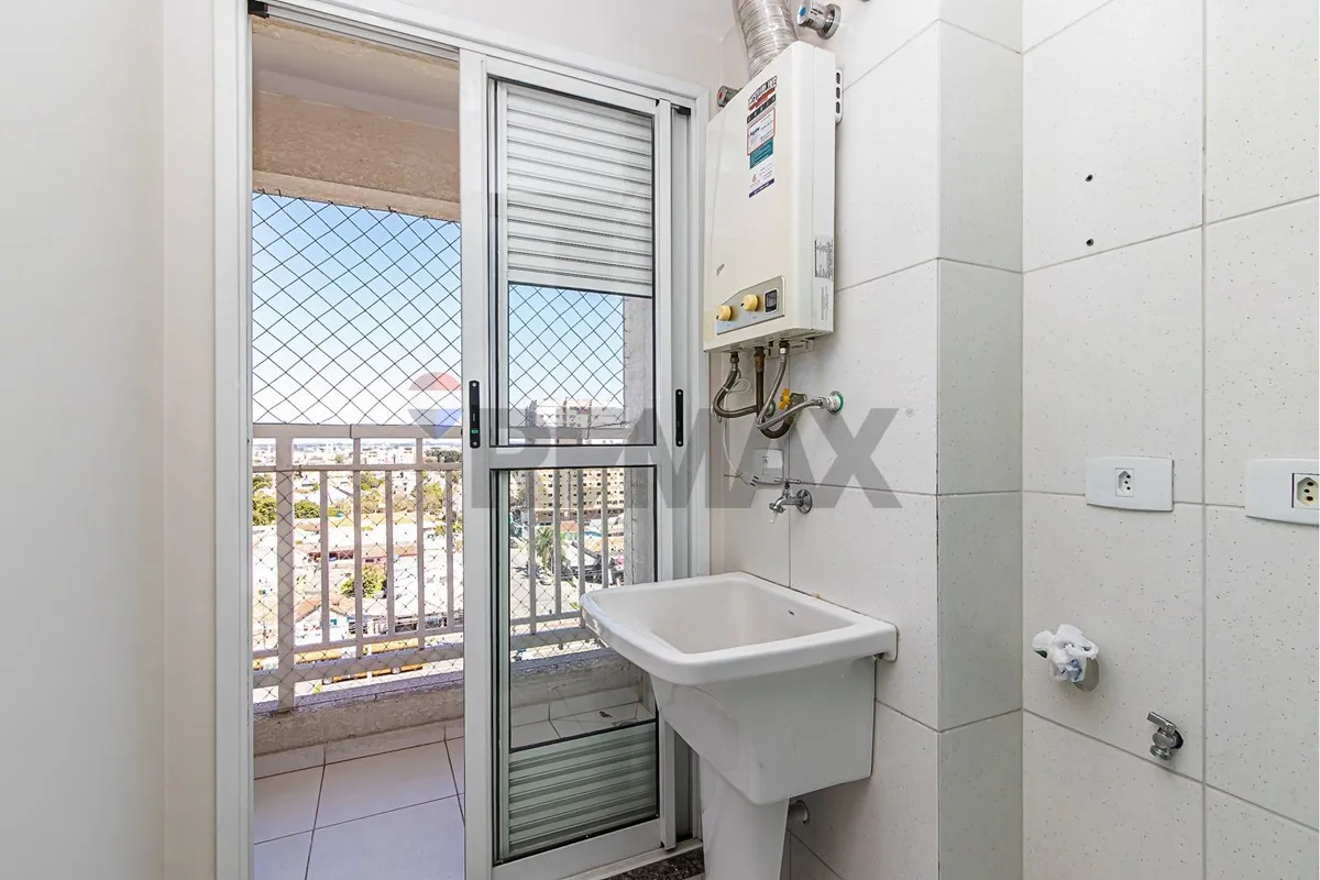 Washing machine in a 2-bedroom apartment, 61 m²