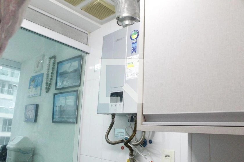 Apartamento amueblado con 2 dormitorios y 1 en suite — photo 16