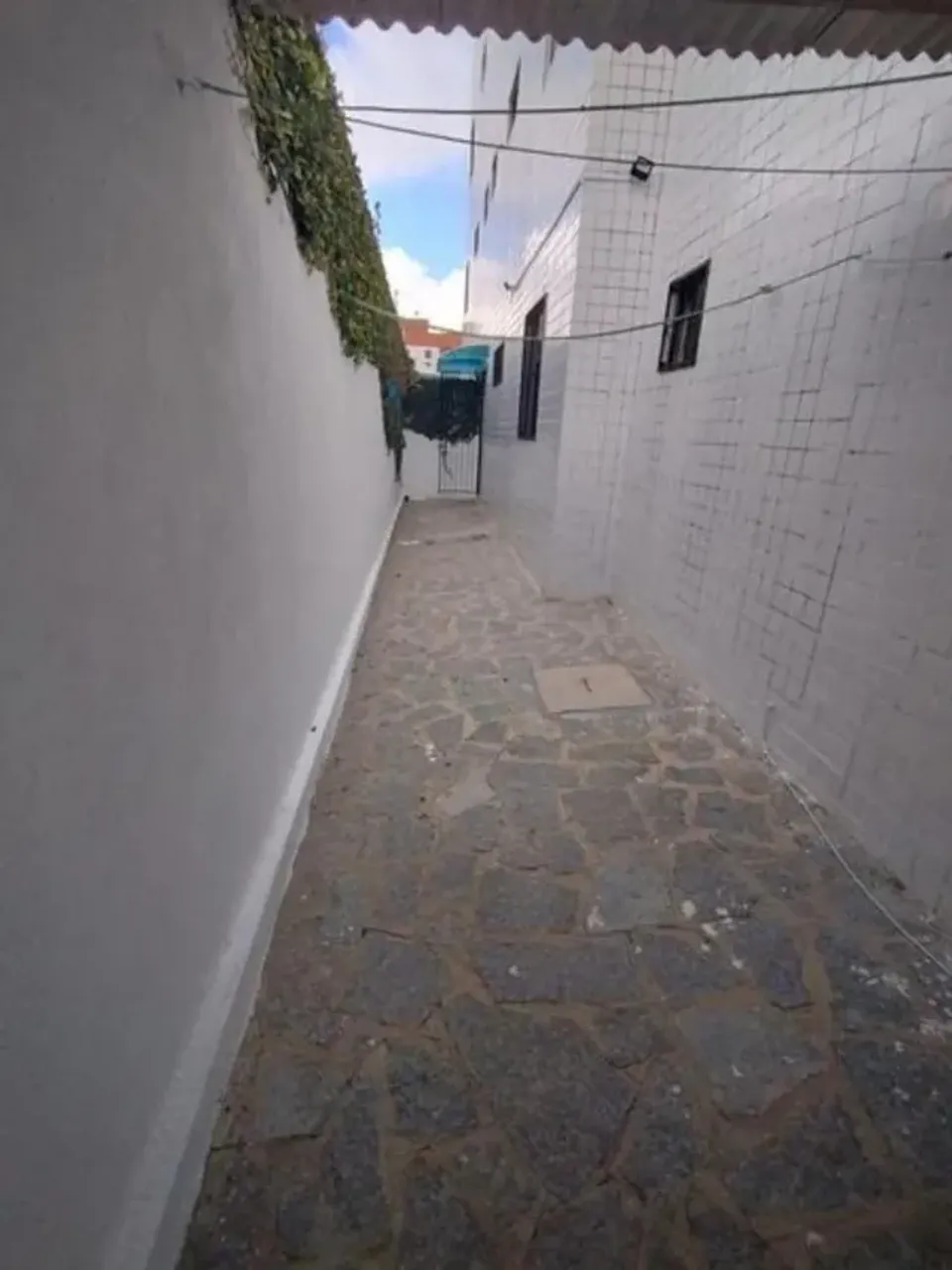 Ground-floor apartment with 3 bedrooms and private area — photo 16