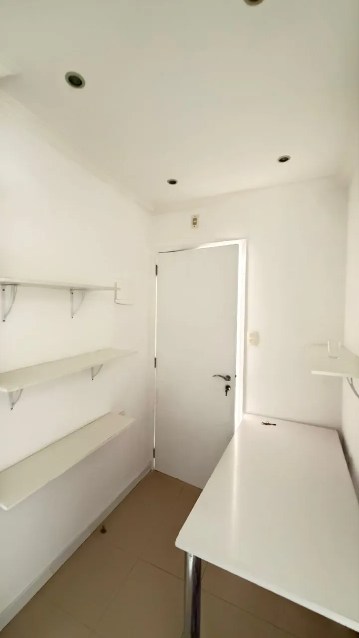 Home office in a one-bedroom apartment, 44 m² — photo 7