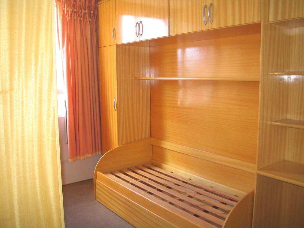 2-bedroom apartment with en-suite and 1 parking on 9th — photo 3