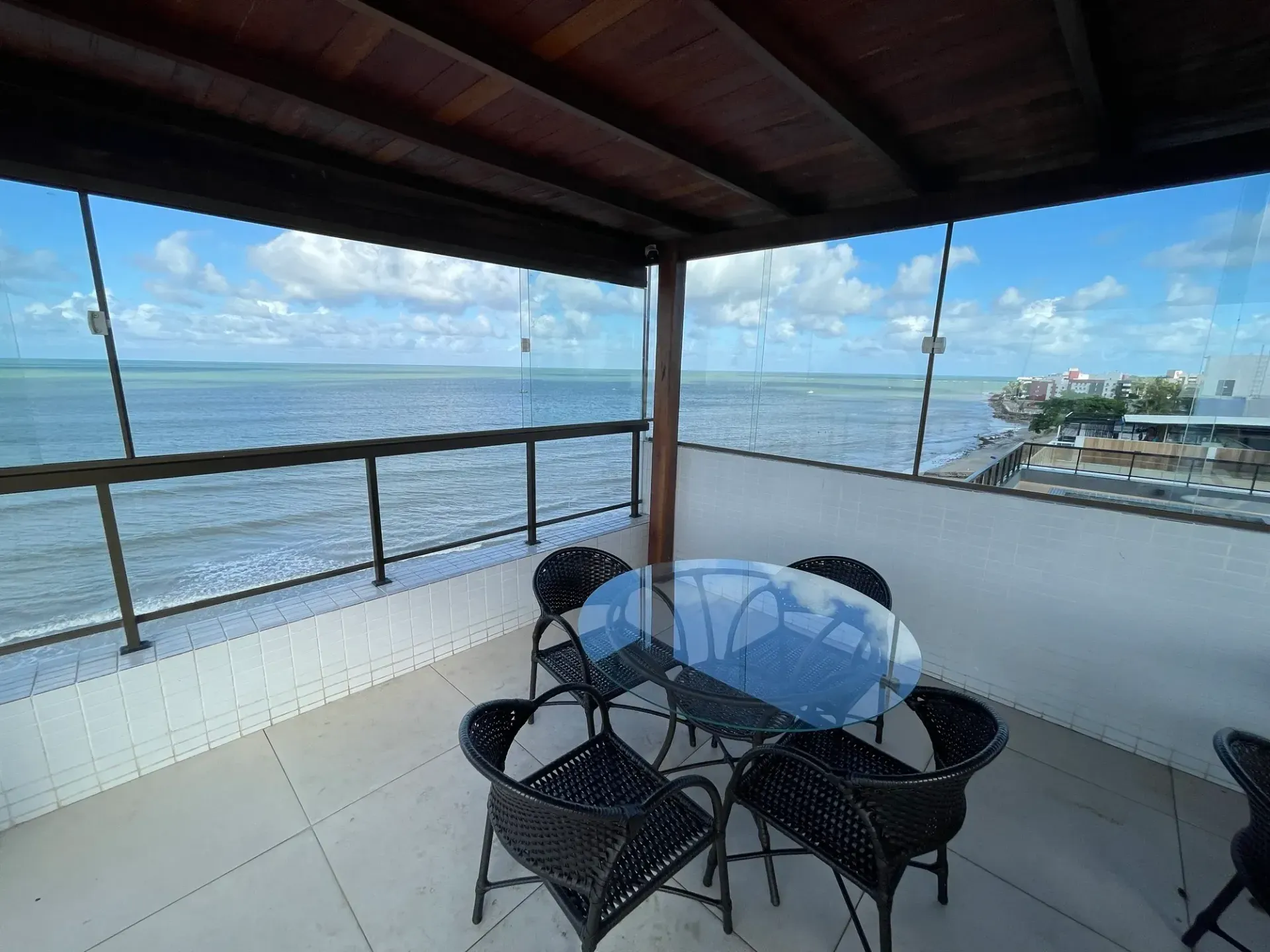 Furnished 1-bedroom apartment with no parking — photo 20