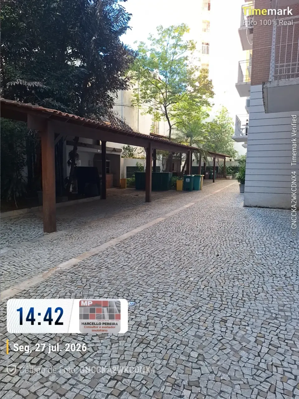 Apartamento de 1 quarto com 1 vaga e área de piscina — photo 17