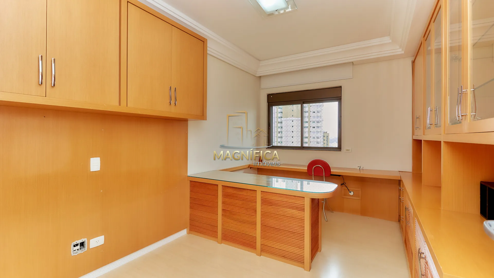 Apartamento de 322 m² con 3 suites y 4 plazas de garaje — photo 24