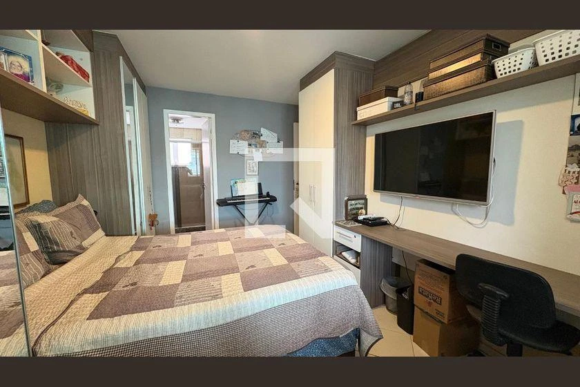 3-bedroom apartment with a washing machine — photo 9