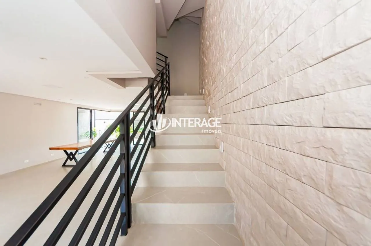 3-bedroom house with a washing machine in Curitiba — photo 49